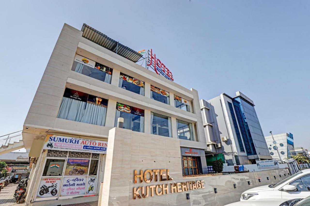 Collection O 86331 Hotel Kutch Heritage Khari Rohar Bagian luar foto