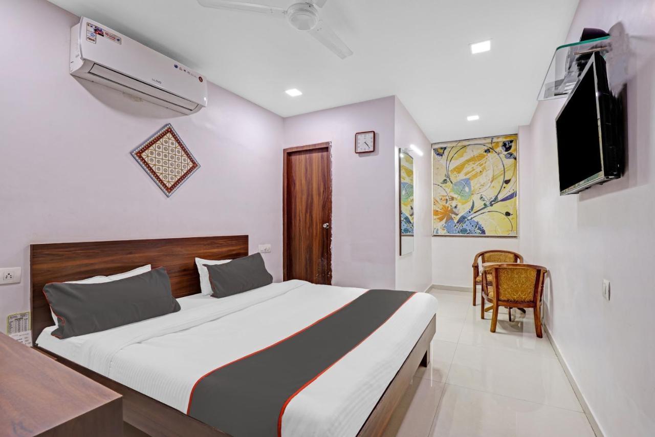 Collection O 86331 Hotel Kutch Heritage Khari Rohar Bagian luar foto