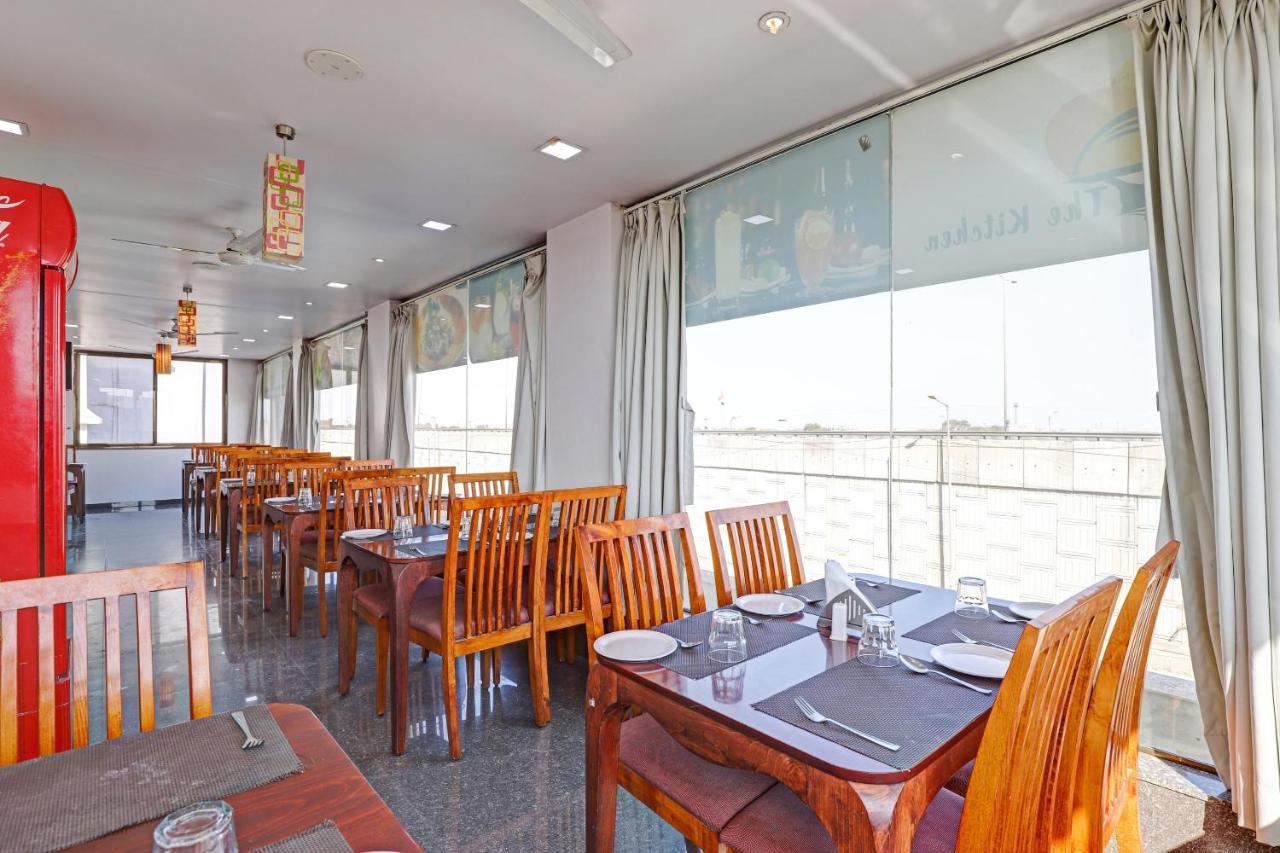 Collection O 86331 Hotel Kutch Heritage Khari Rohar Bagian luar foto